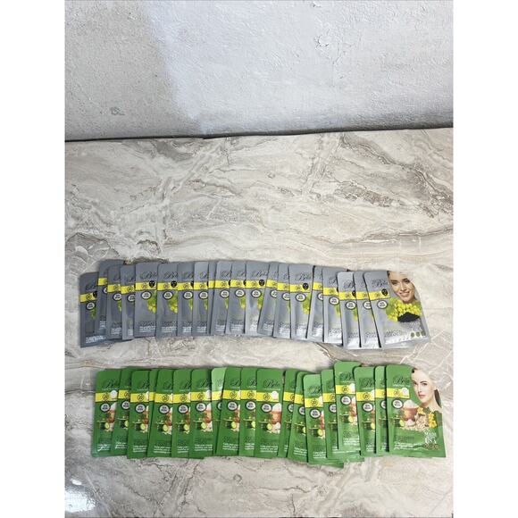 Bela Luxury Face Mask Lot Of 39 Cucumber & Oats + Charcoal & Grape Seed - Picture 5 of 5